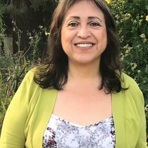 Meet your Posher, Juana